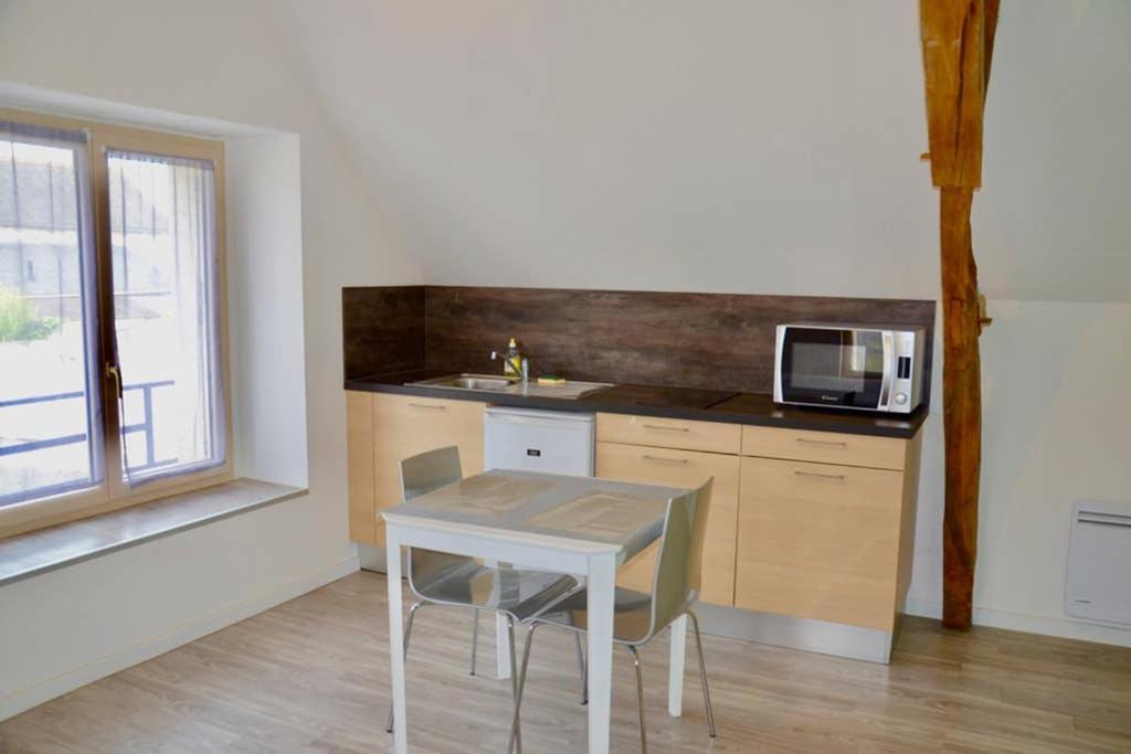 La Petite Maison Appartement 2 Avoine Kültér fotó